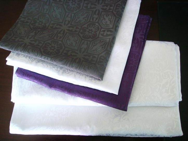 linen-table cloth & napkins