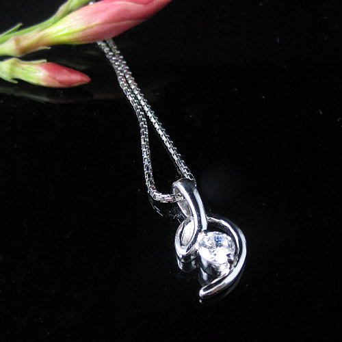 2011 elegant 925 sterling silver CZ(Heart and Arrows)  necklace gift