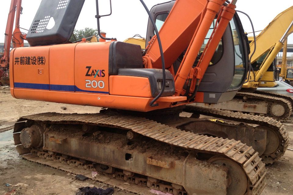 Hitachi ZX200 Crawler Excavator