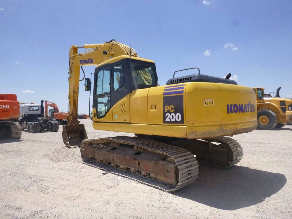  Komatsu  PC200  7 Crawler Excavator  By HANHUI MACHINERY 