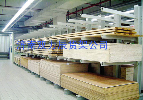 Heavy duty cantilever racking system