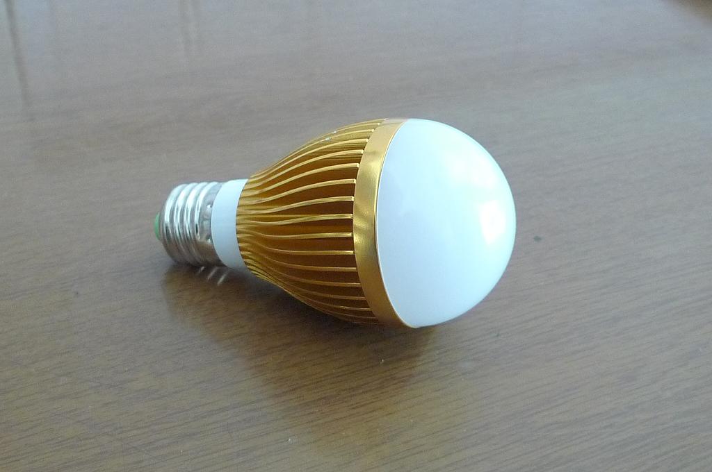 LED bulb