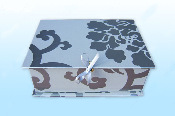 Gift Packing Box