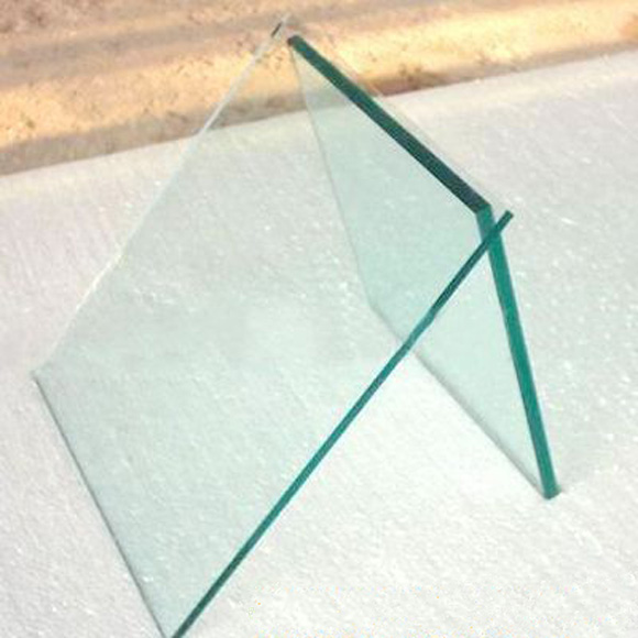 Clear float glass