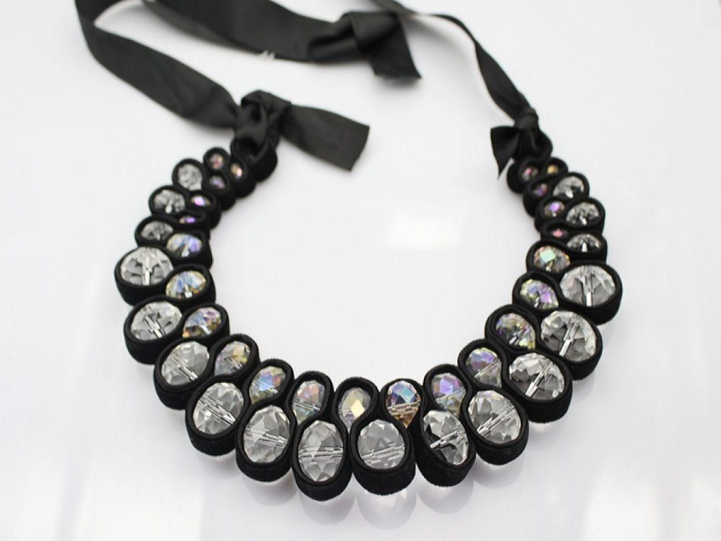 Fashion black costume necklace, hot selling acrylic fashion jewelry