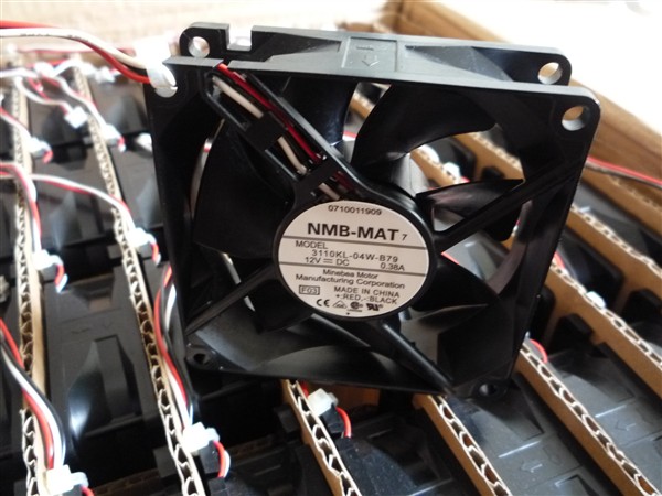 NMB 8025 12V 0.38A 3110KL-04W-B79 Cooling fan