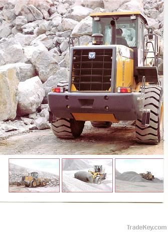 High dump wheel loader