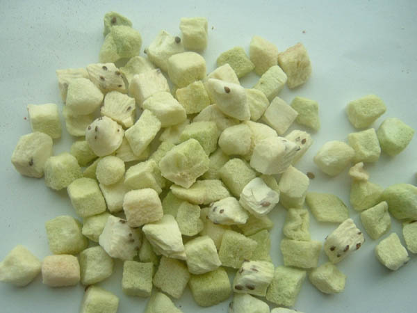 freeze dried  kiwi dice