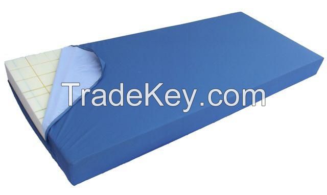 Waterproof Pu Coated Medical Mattress Cover Fabric (width: 200 Cm-220 Cm)