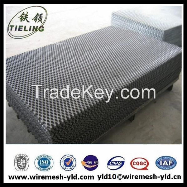 Expanded Metal Used for Walkway