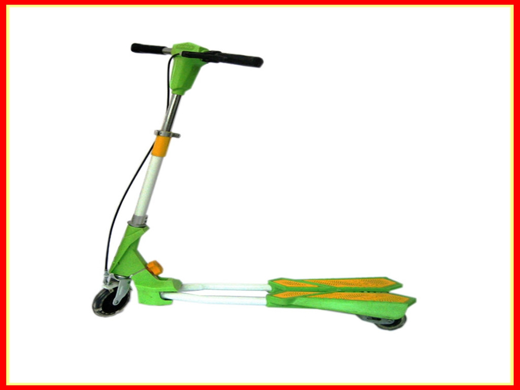 Double Pedal Three Wheels Power Wing Drifting Caster Scooter