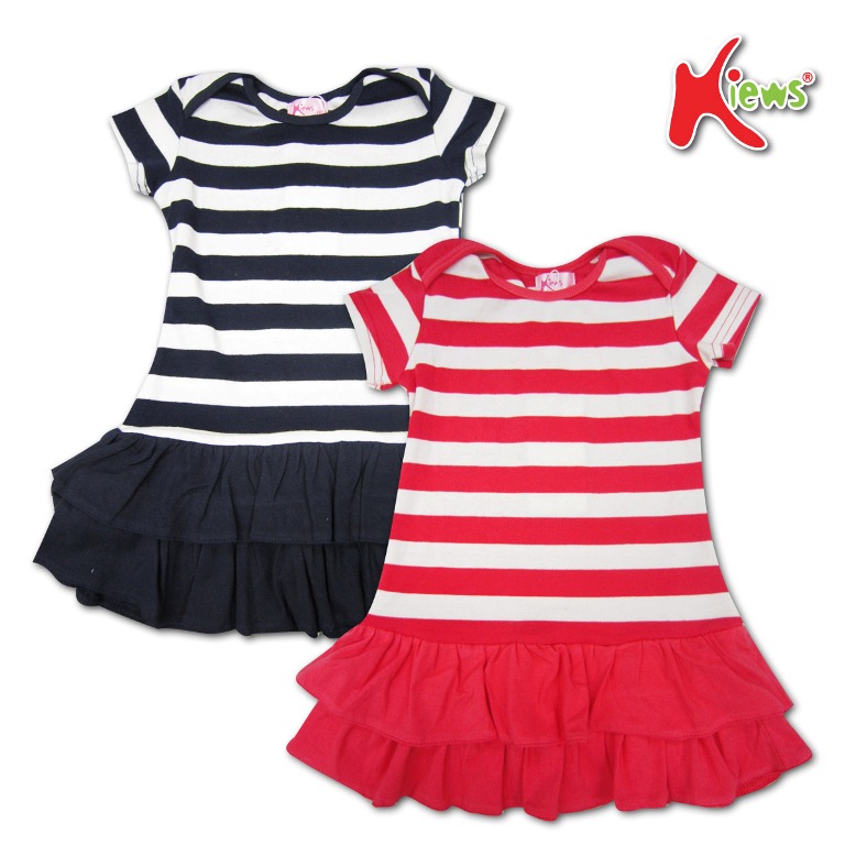 Girl&#039;s cotton dress with printed stripe