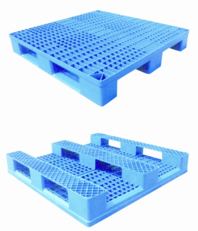 Pallet injection mould