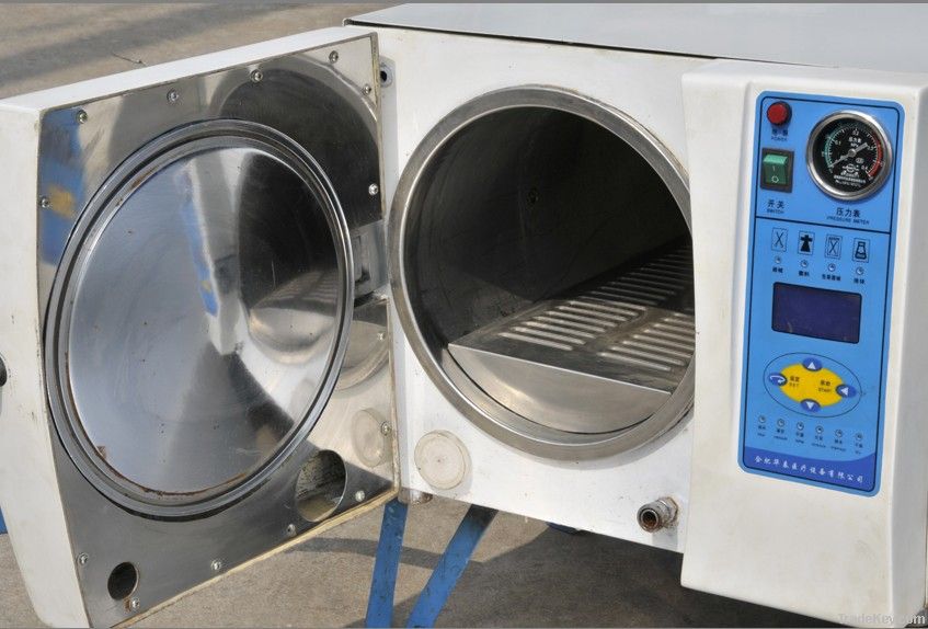 TSQ-TABLE AUTOCLAVE 25L