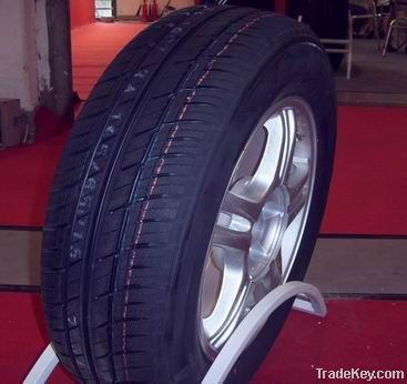 passenger car tyre(175/70R13)