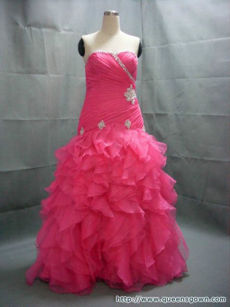 Part dress.prom gown Halter Beaded Purple Color Full Skirt Style Prink Prom Dresses