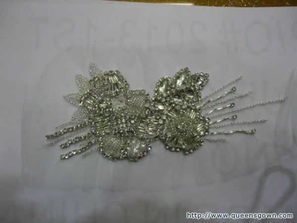 New Design Luxury Bridal bow Clear Crystal Rhinestone Trim for Garment Bags Dresses Decoration Handmade Crystal Chain