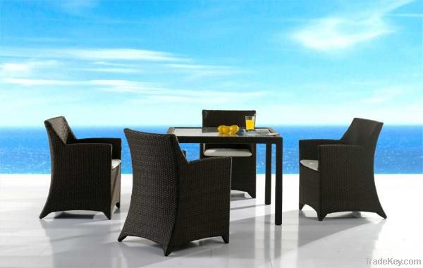 Rattan Outdoor Dining Set