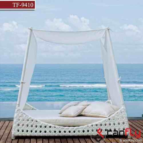 wicker rattan outdoor beach bed