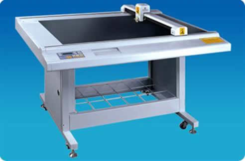 CNC Electrical cutting machine with LCD touch screen