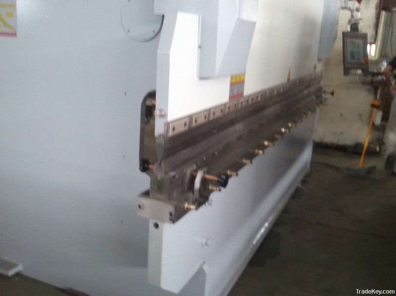 CNC press brake, hydraulic press brake, press brake machine