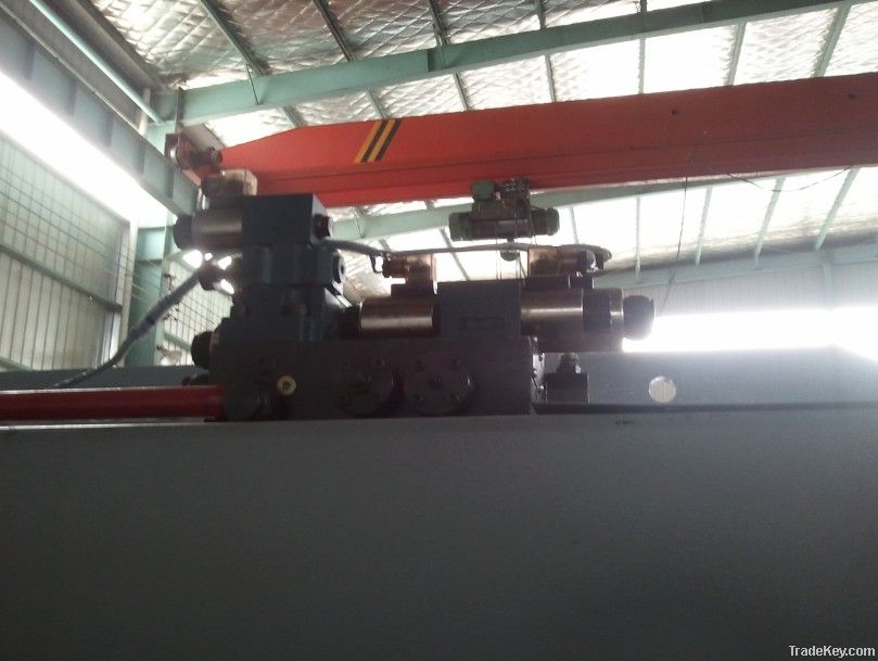 CNC press brake, hydraulic press brake, press brake machine