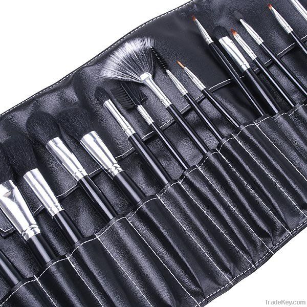 24 Pcs Makeup Brush Cosmetic set Kit with Black Leather Case