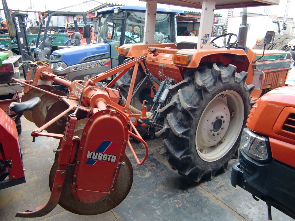 Used Tractors from Japan