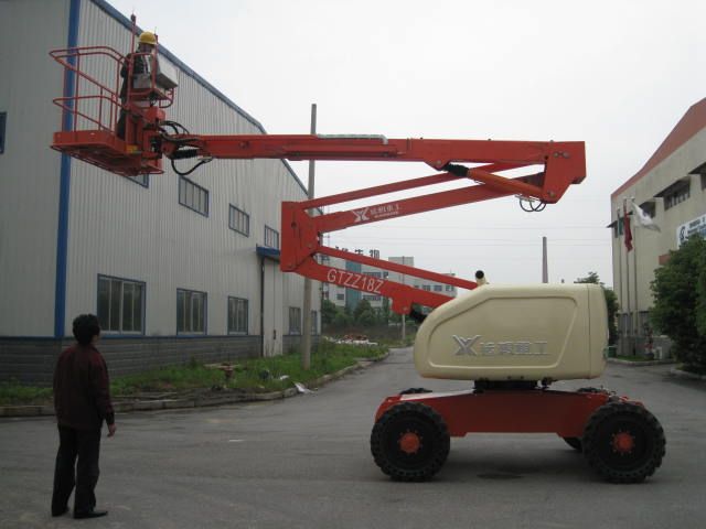 18m electrical self-propelled articulating boom