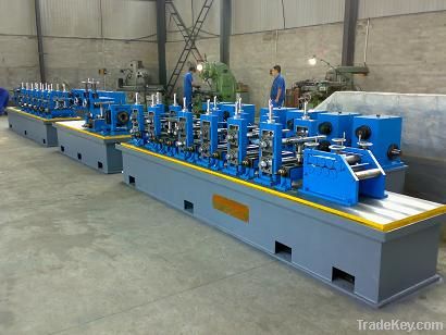 pipe forming machine