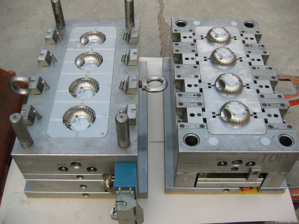 Plastic Injection Mold