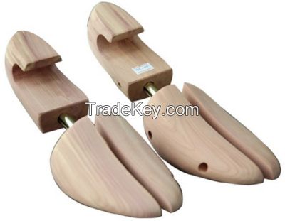 One Way Ceder Wood Shoe Shaper