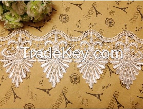 Hot sale vintage look off white embroidery lace trim for wedding dress 