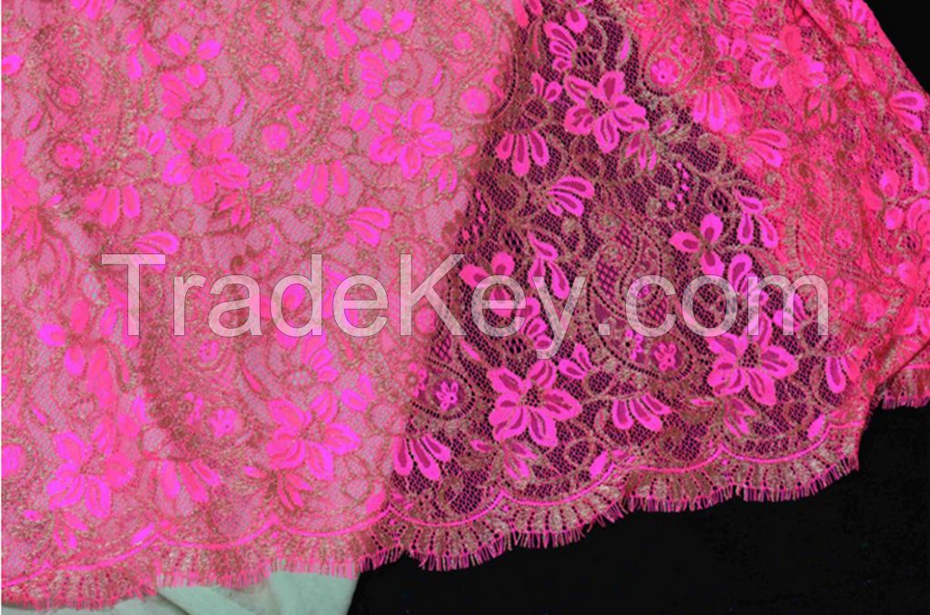 150 cm x 300 cm High quality hot pink and gold paisley pattern knitted Raschel french African lace fabric wholesale