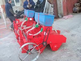 rotary fertilizer ridger