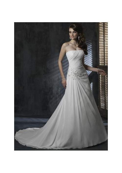 Wedding Dresses & Engagement Dresses