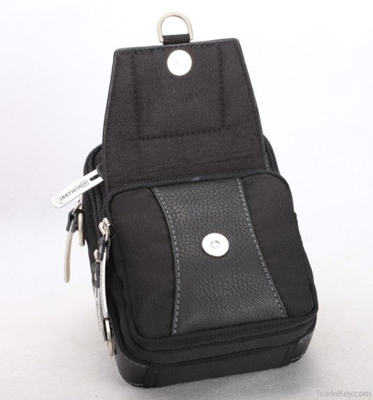 casual messenger bag