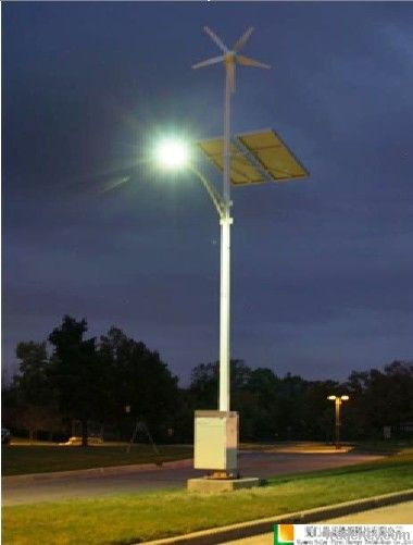 Wind and PV Hybrid Street Light