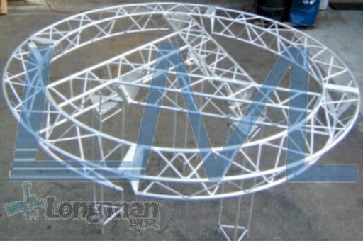 Circle truss