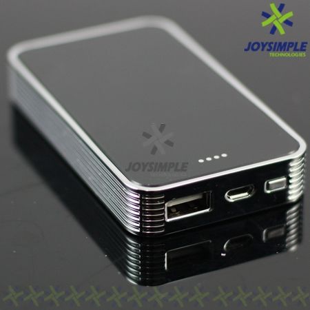 5000 mAh (Li-Pol) Portable charger for mobile phone / MP3 player