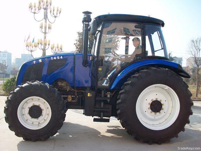 QLN1454 Wheel Tractor