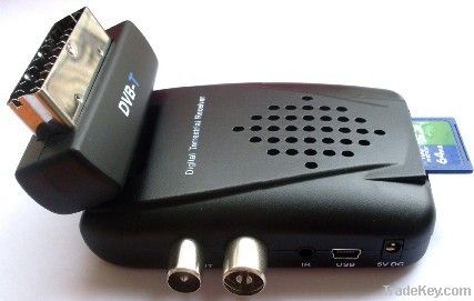 DVB-T 8605 Mini Portable Scart Digital Terrestrial Receiver