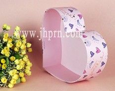 heart shape gift box