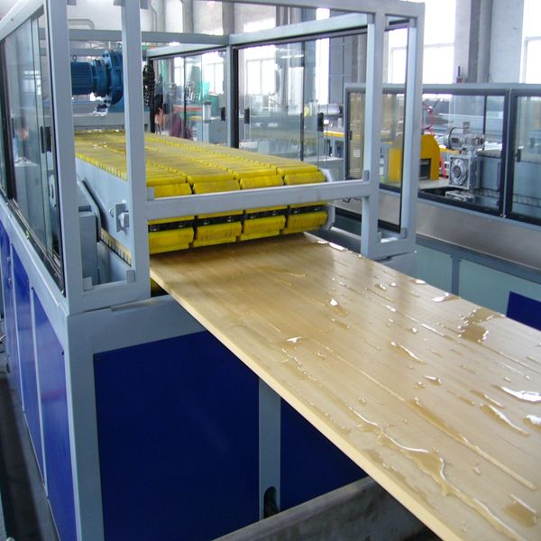 turnkey production line for WPC door machine