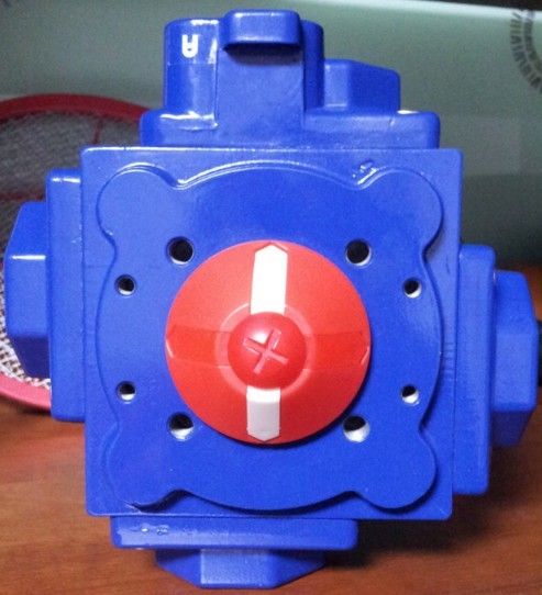 four piston pneumatic actuator