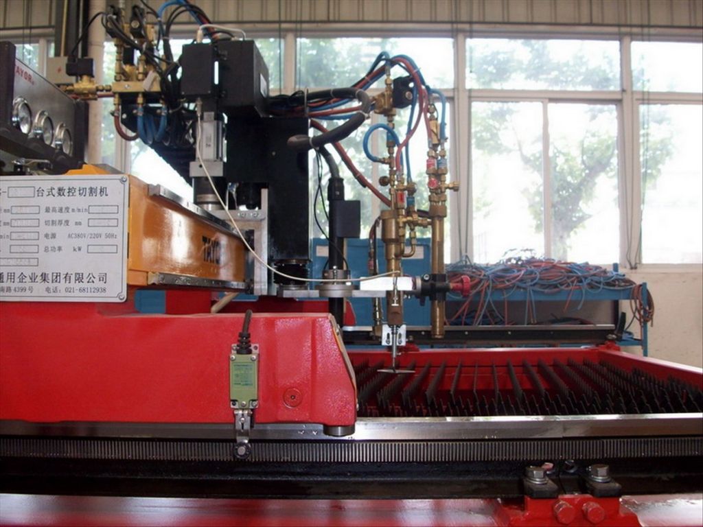 cnc metal sheet cutting machine