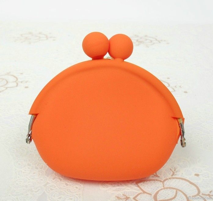 fashion silicone pouch