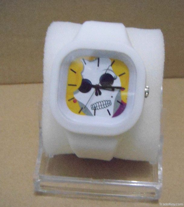 jelly skull watch
