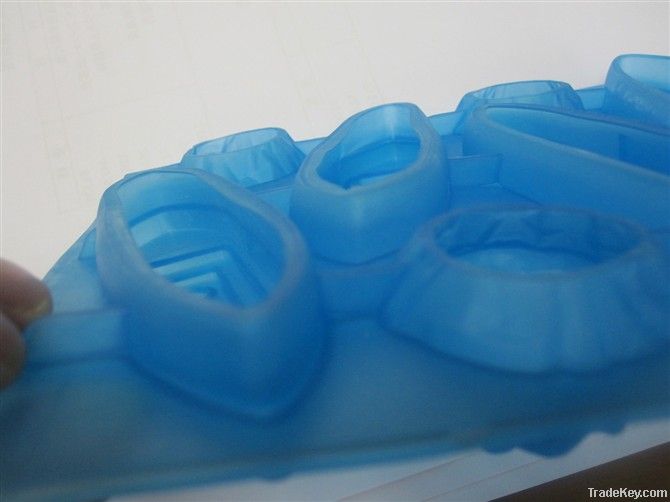 Silicone ice tray