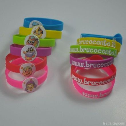 Silicone bracelet